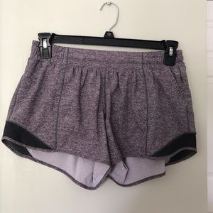 Lululemon athletica Hotty Hot 4" shorts